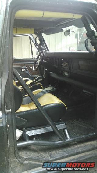 cage-padding-install-3.jpg