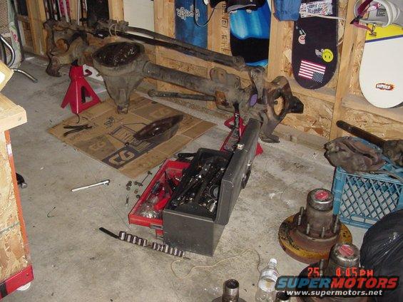 d60-012.jpg my little work corner....if im lucky it will stay here.