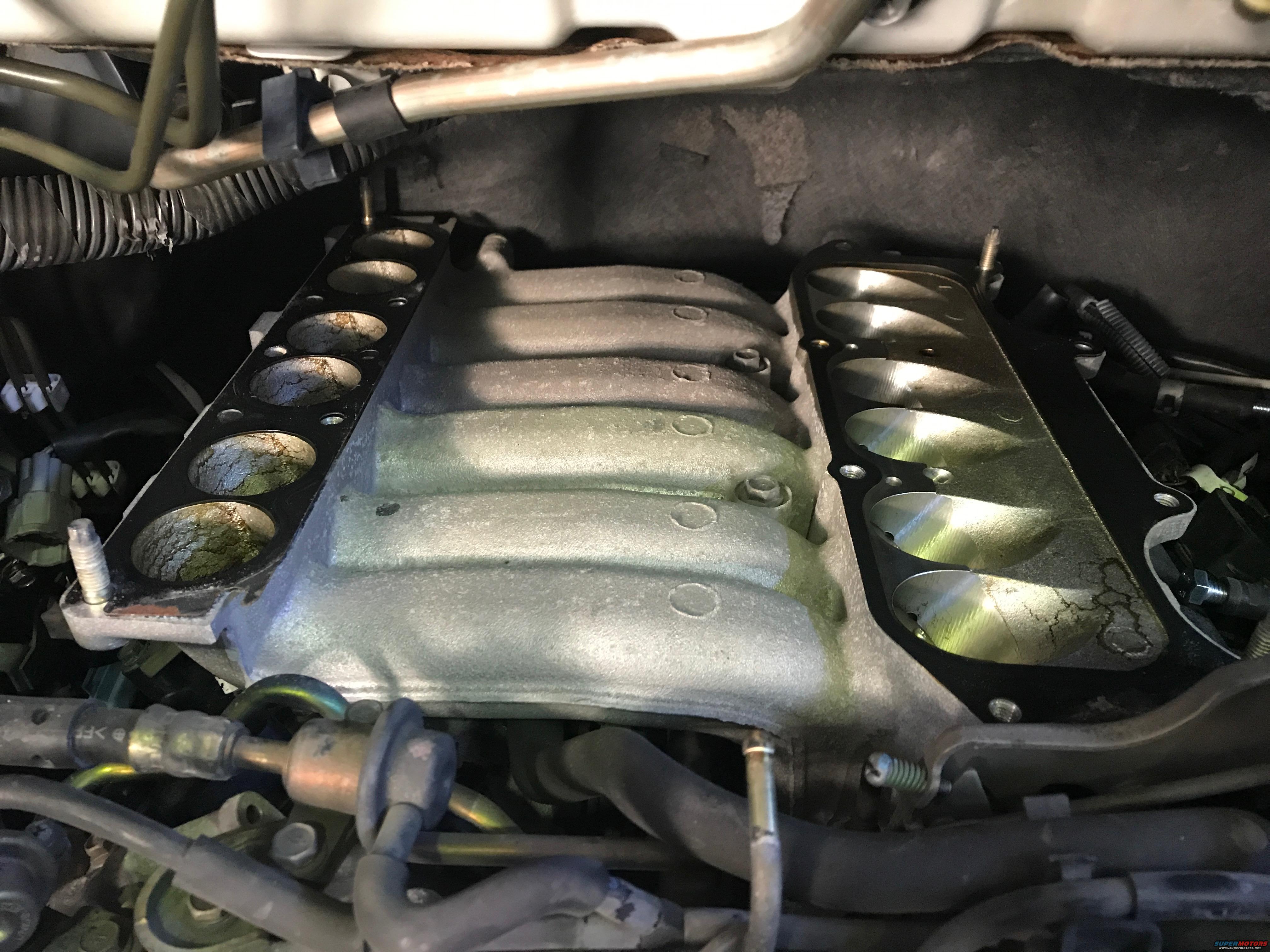 2002 Nissan Quest photo