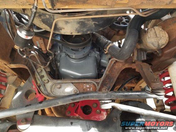 The lower radiator hose is now routed to clear the PS box, and its split-loom is positioned to protect it.

[url=https://www.supermotors.net/vehicles/registry/media/1142380][img]https://www.supermotors.net/getfile/1142380/thumbnail/20181014_175431.jpg[/img][/url]

The new HD [url=https://shop.broncograveyard.com/Extreme-Duty-Poly-Motor-Mounts-289302351W-Pair/productinfo/10501/]JBG engine mounts[/url] don't seem to have raised the engine enough to cause any fan interference (possibly due to the new black Energy poly body mounts raising the core support to match).

[url=https://www.supermotors.net/vehicles/registry/media/1142296][img]https://www.supermotors.net/getfile/1142296/thumbnail/20181014_151536.jpg[/img][/url]