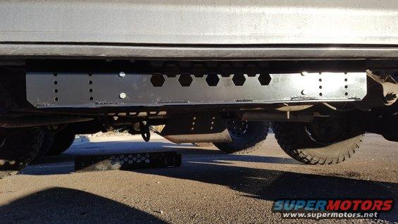 truss_mounted_drv_2.jpg A view from down low, after the truss has been mounted.