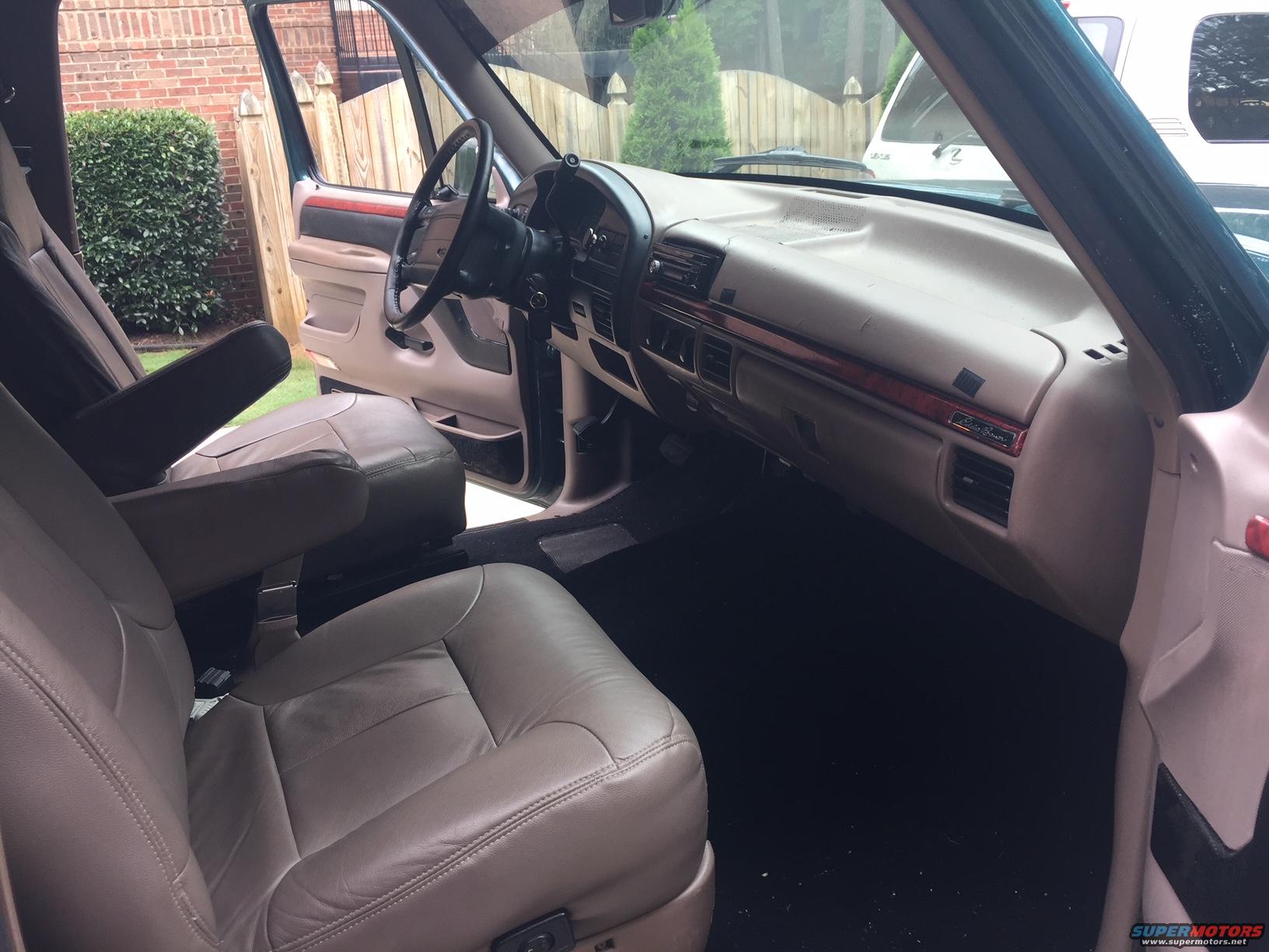 1996 Ford Bronco photo