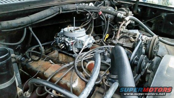 750 holley, plastic carb spacer, Edelbrock Performer intake