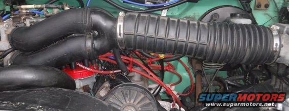 dscf0559--stock-maf-intake-tube.jpg Stock MAF air intake tube.