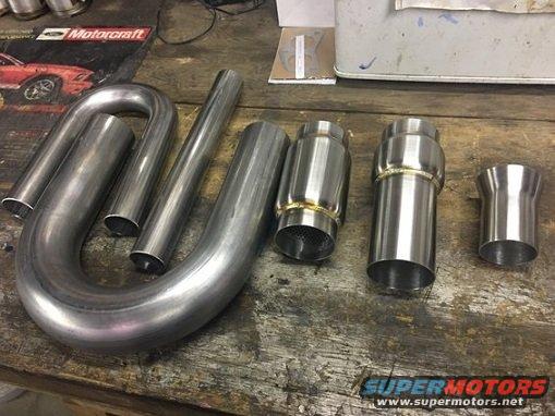 exhaust.jpg 