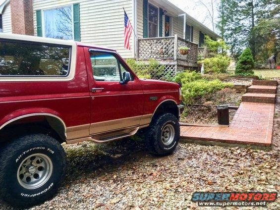 Last bath and pictures with the old bumpers.