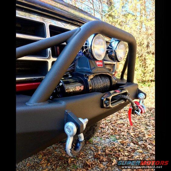 5777e38966e94139ba20344418773442.jpeg D-rings installed.