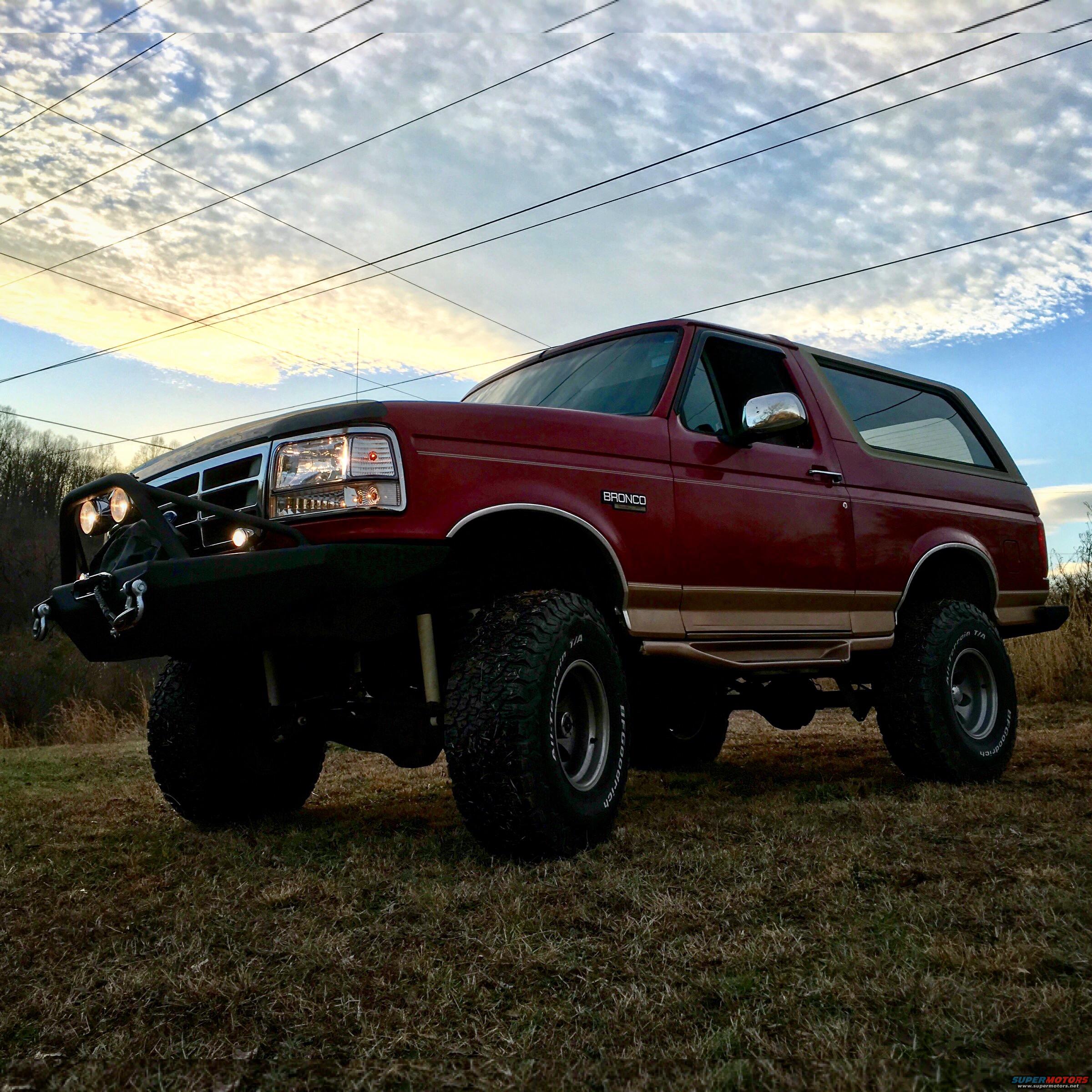 1995 Ford Bronco photo
