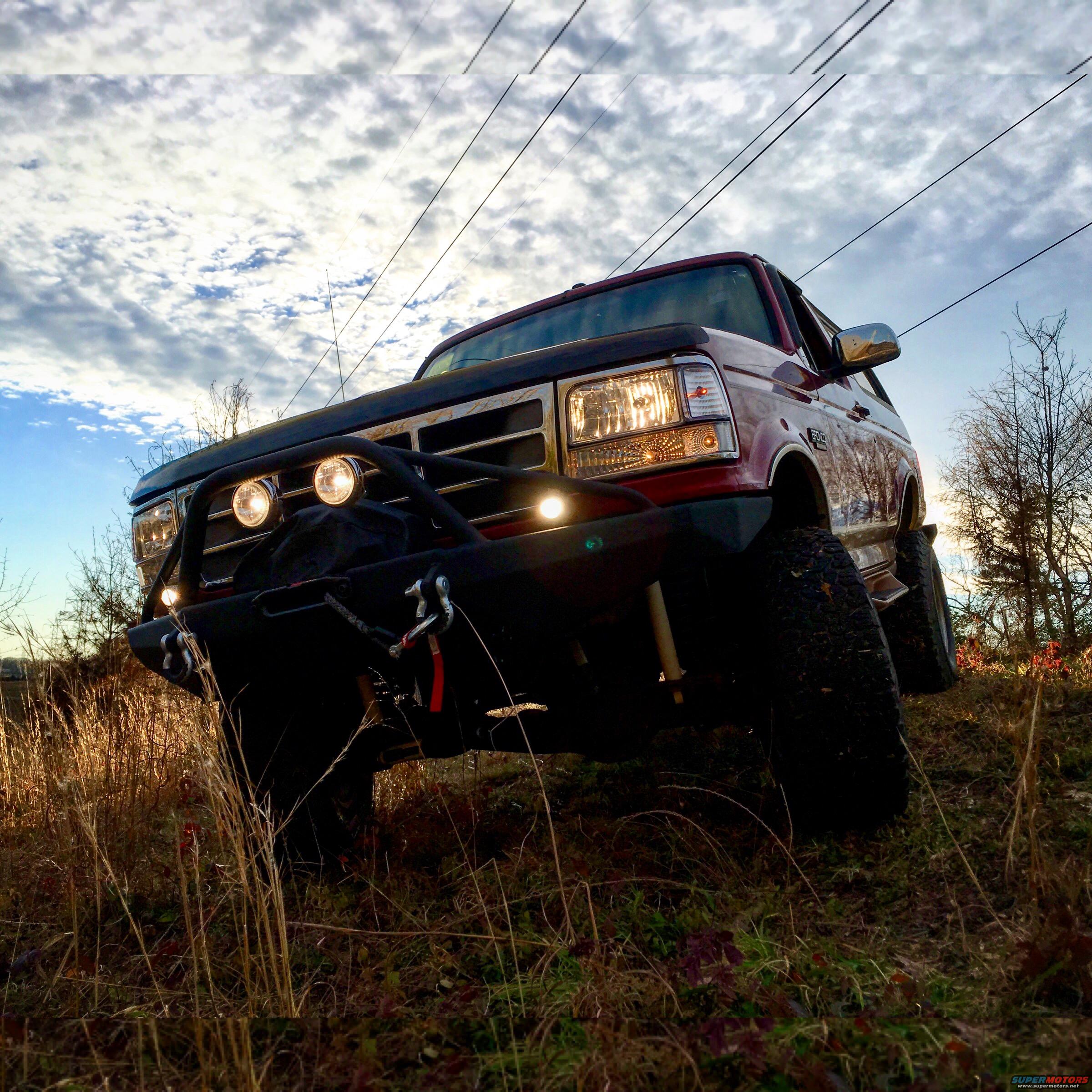 1995 Ford Bronco photo