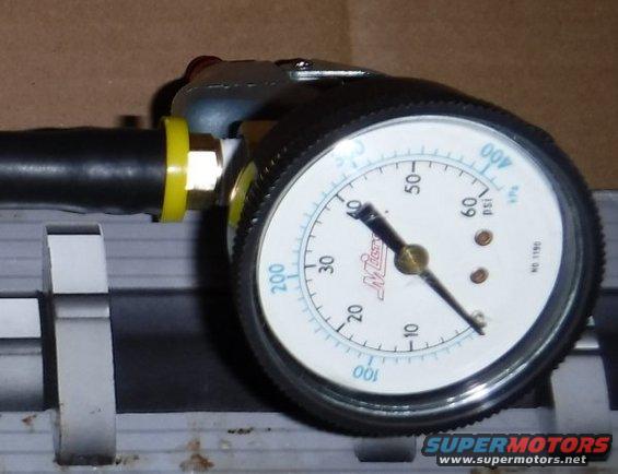 tire-inflator--b.jpg Custom tire inflator's pressure gauge view.