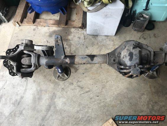 Ford Dana 60 axle assembly, front differential housing visible