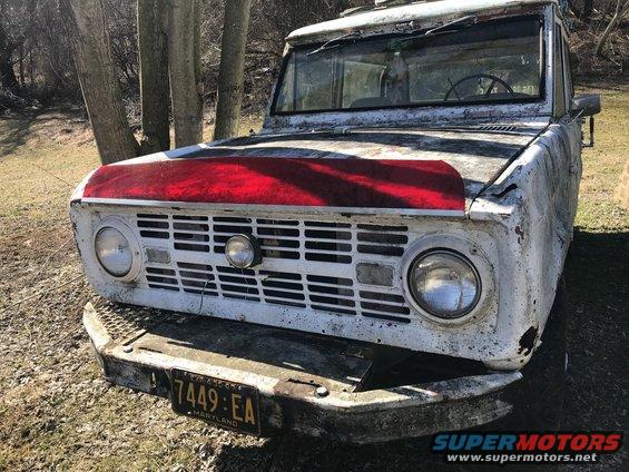 1967 Ford Bronco front view, white with red hood stripe, Maryland license plate 7449 EA