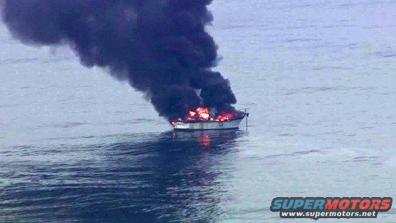 boatfire.jpg 