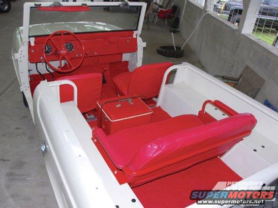 131_1302_06binder_bonanzascout_with_red_interior.jpg 