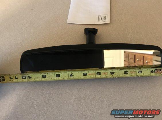 Interior rearview mirror measured with a tape measure