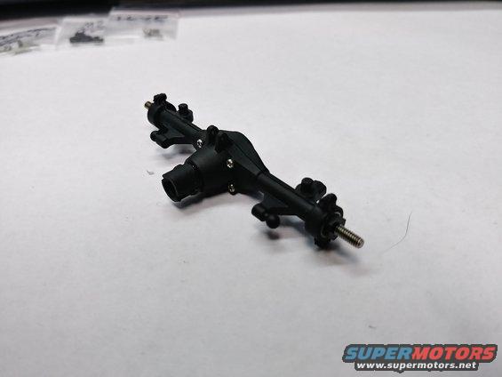 All assembled and ready for modification to be installed. This is set up for a 3 link coil spring car. As the maker hasn't made any for a leaf spring setup yet, I'll have to modify this for leaves.
