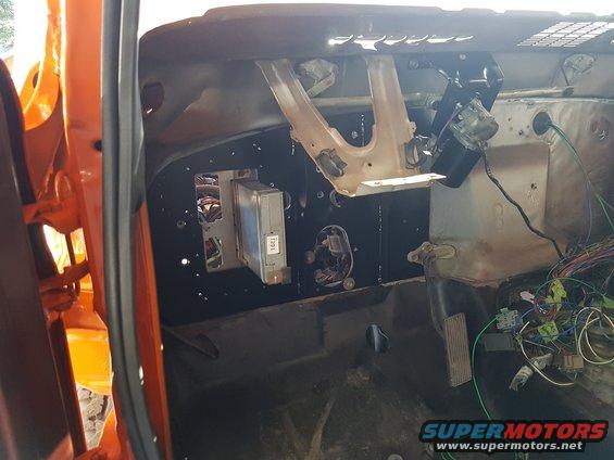 78-bronco-reassembly-(98).jpg 