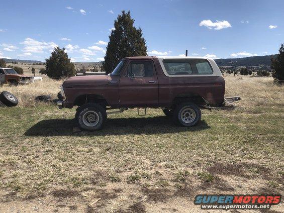 img_0090.jpg 1978 Bronco
