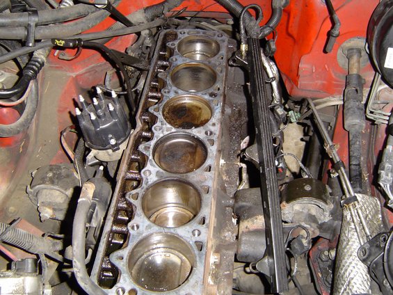 engine-removal-012.jpg I dont see any problems