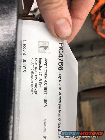 Jeep fuel injectors for 1987-1998 4.0L engines, with a July 4, 2019 purchase date