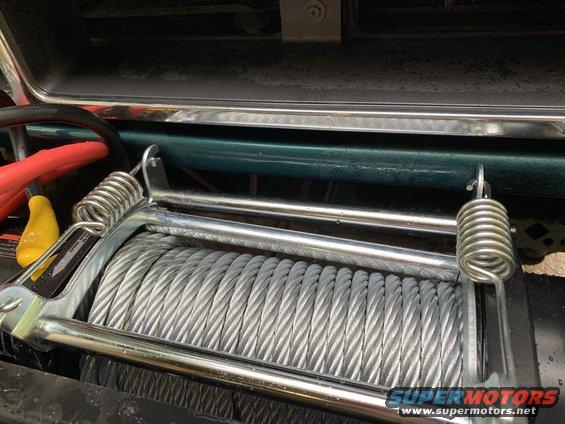 Winch on a 1996 Ford Bronco, front view