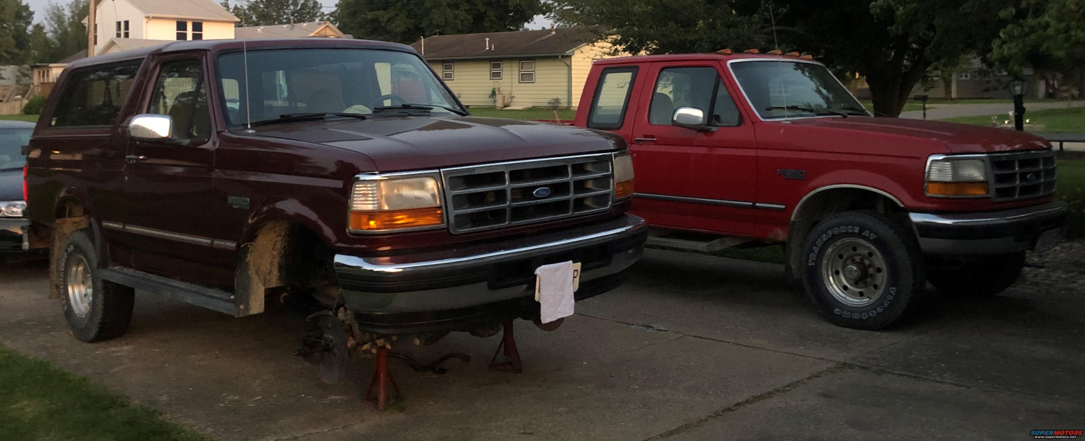 1996 Ford Bronco photo