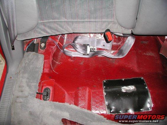 p4020017.jpg Cover in place.