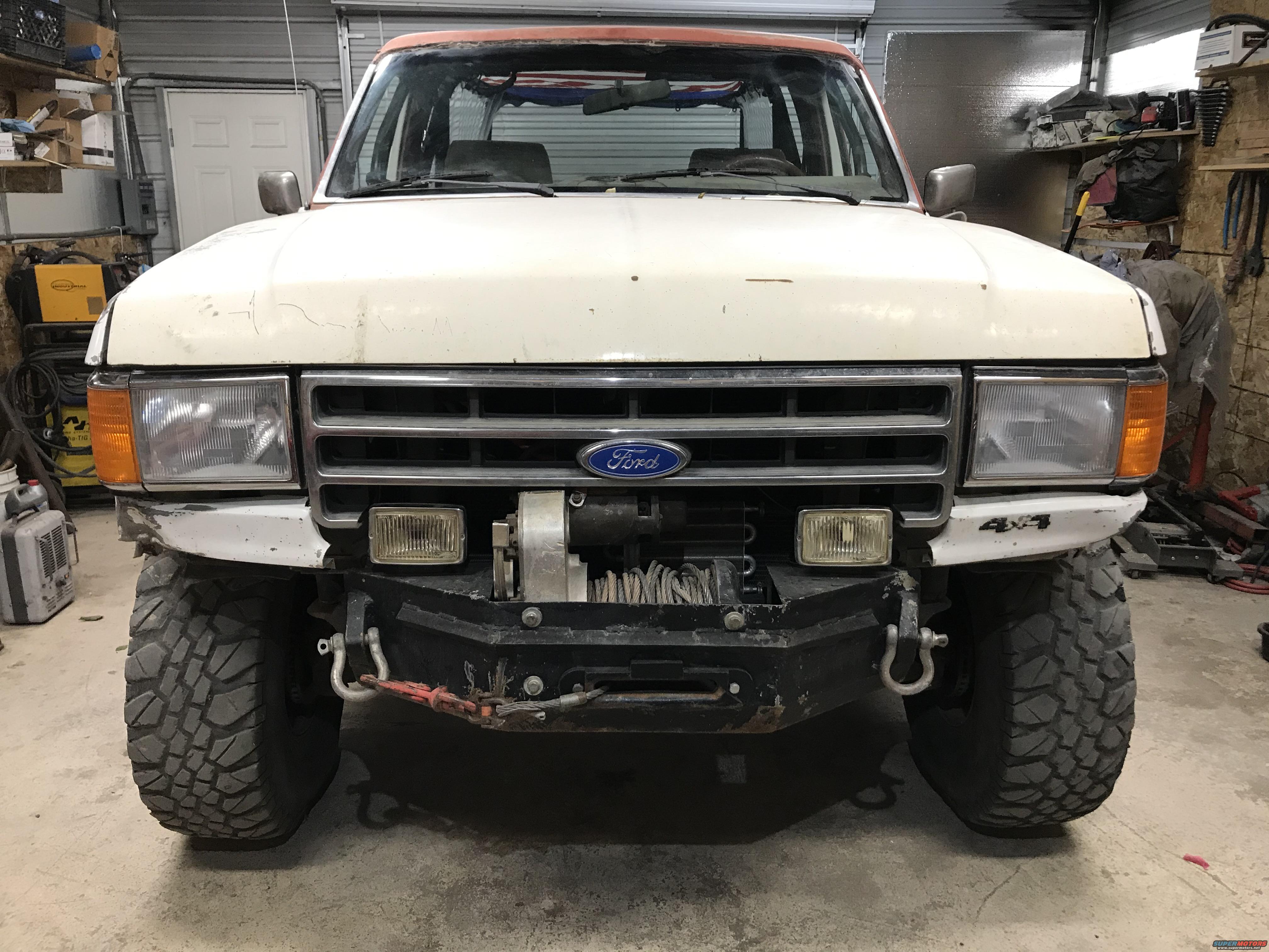 1984 Ford Bronco photo