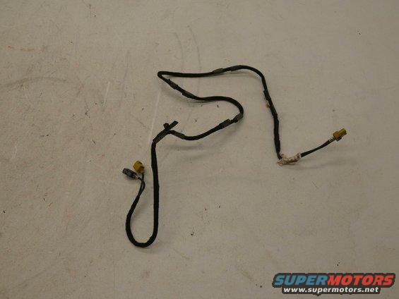 sl1600_3.jpg Radio ext. cable needed. This is the only part needed in addition to the sat. ACM.