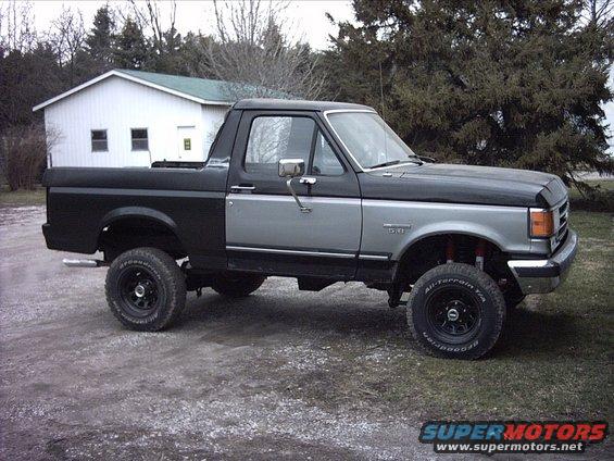 img00008.jpg Body work begins.  New passenger quarter installed