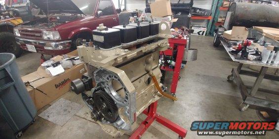 20191112_162203.jpg 20191112 - Engine is being put back together. Looks pretty good for a rattle can paint job I think.