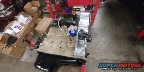 20191115_165459.jpg 20191115 - Pacbrake universal remote oil filter mount kit is the blue puck here.