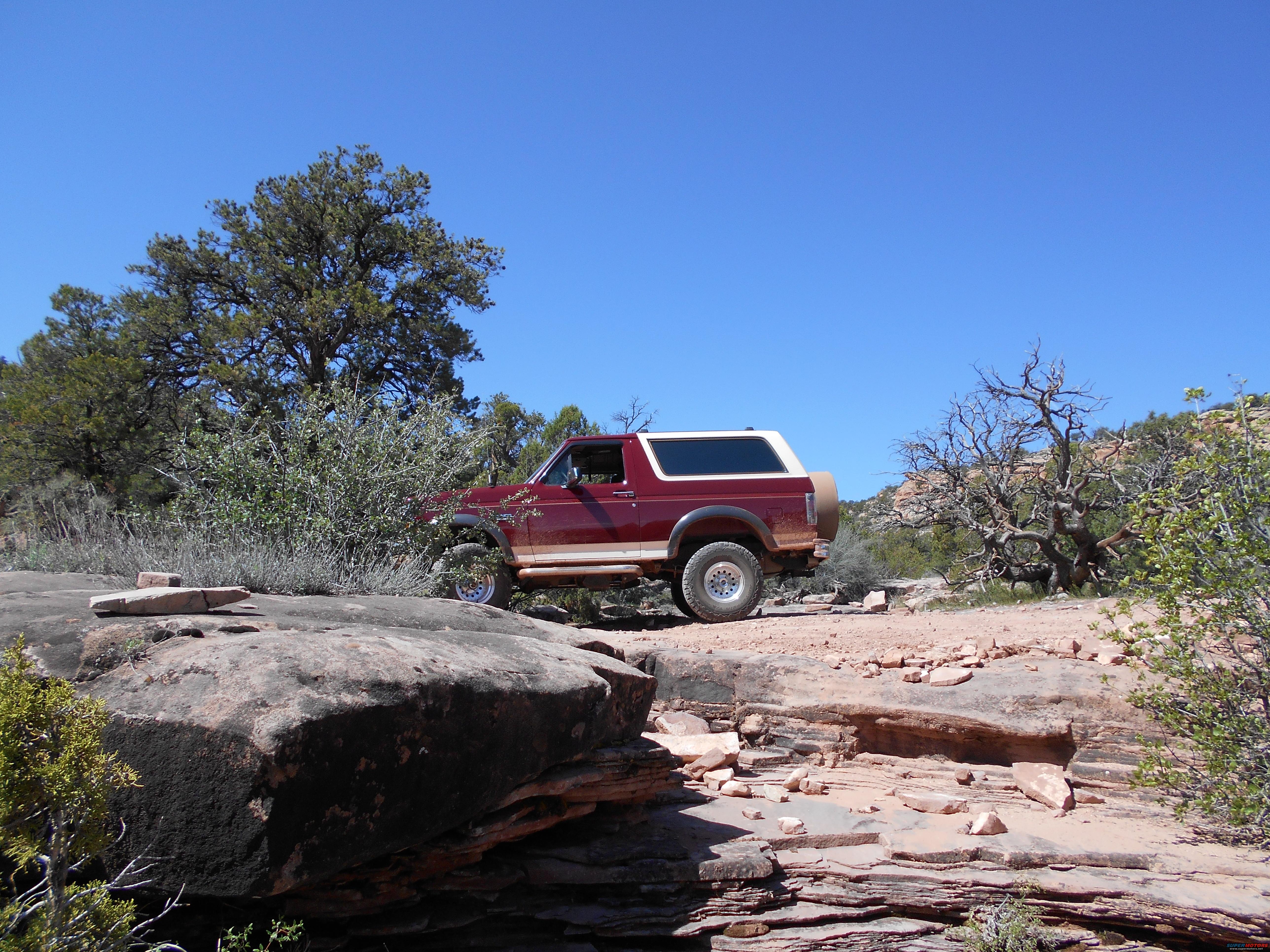 1992 Ford Bronco photo