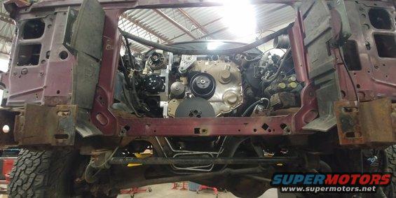 20191219 - Engine and transmission are in the Bronco now and everything fit together great so far!