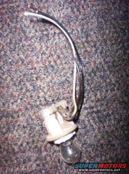 turn signal bulb socket with wires
