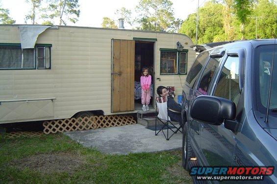 2.jpg 2nd pic of stinky cabin