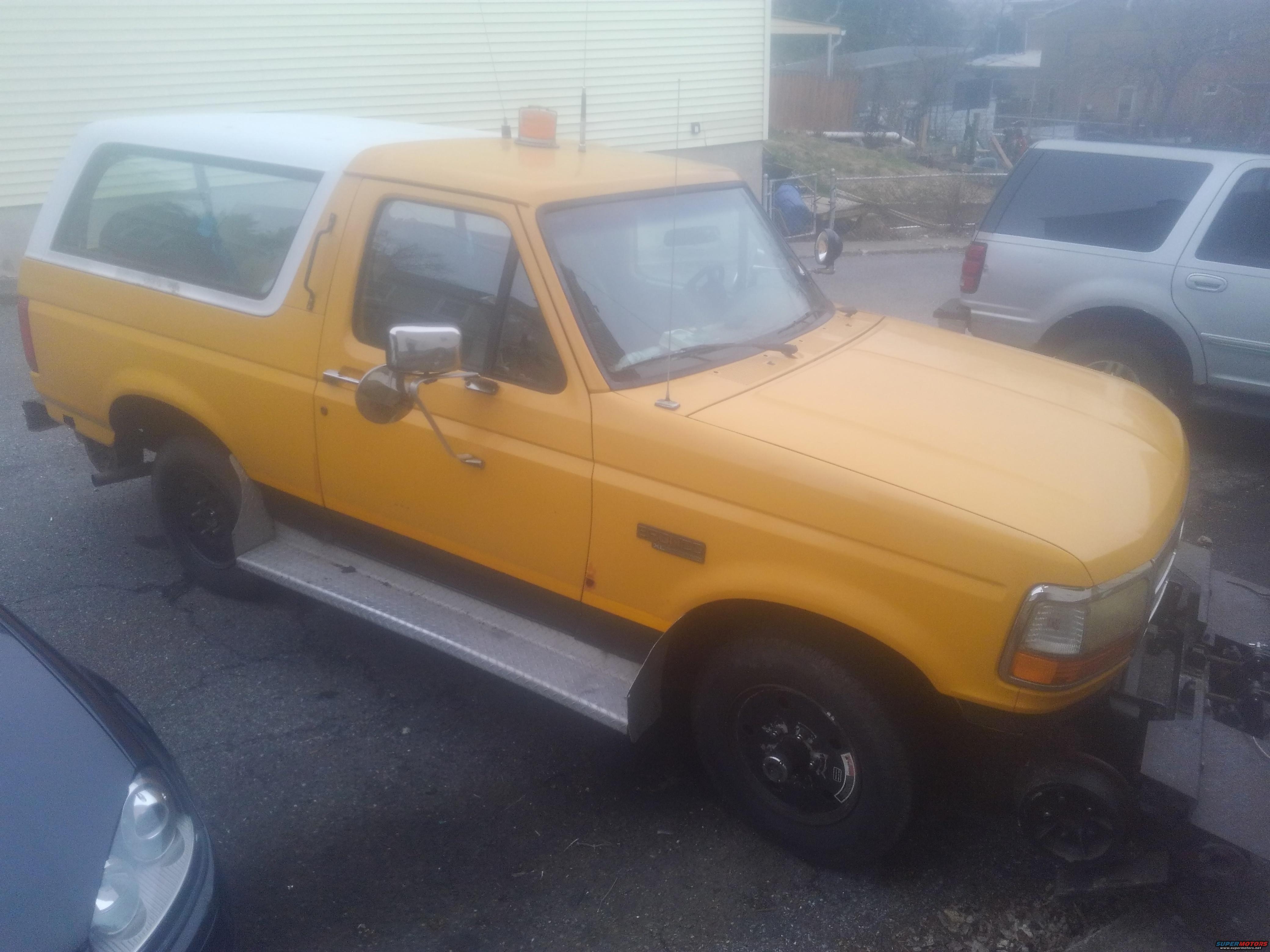 1996 Ford Bronco photo