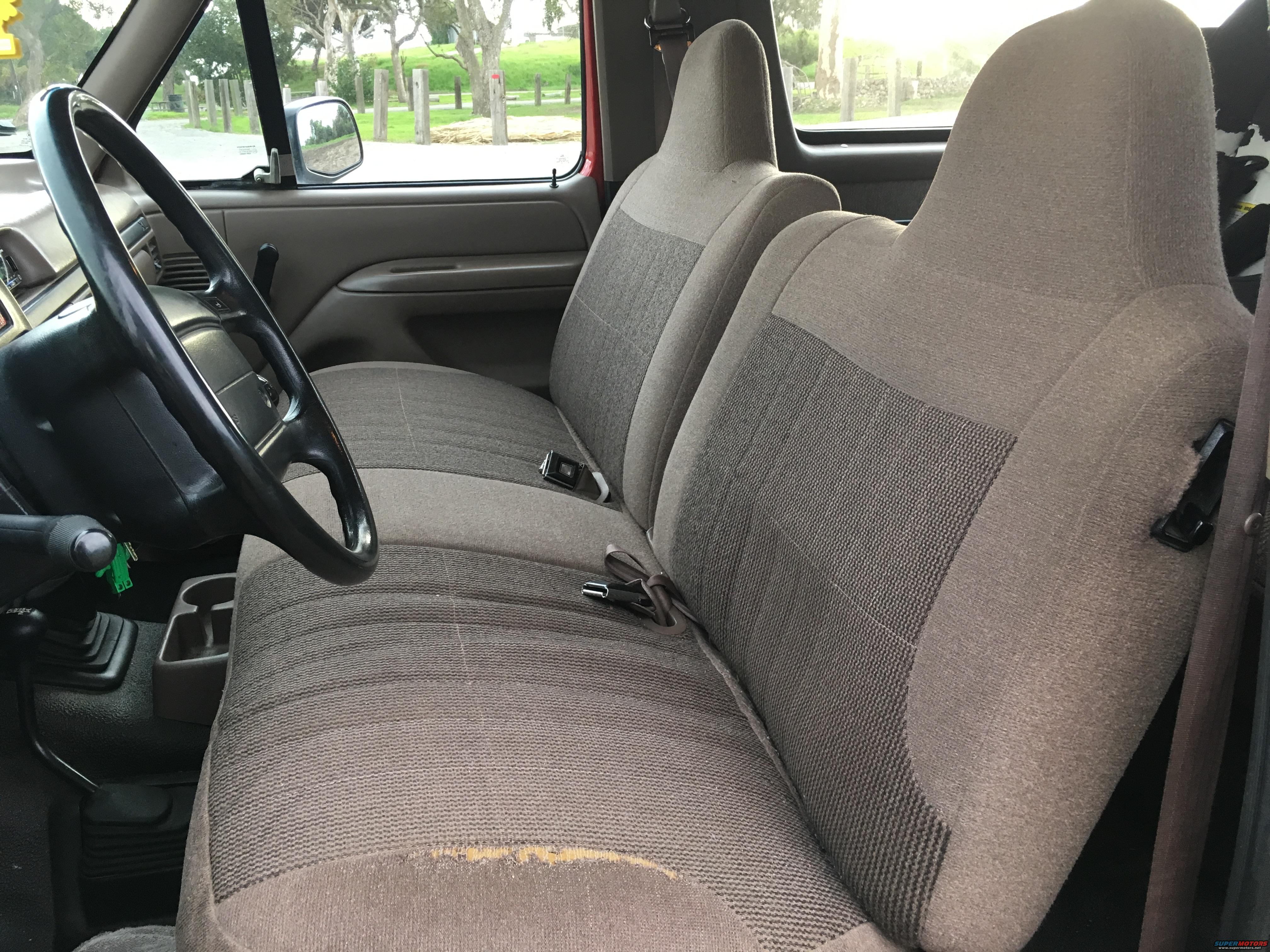 1996 Ford Bronco photo