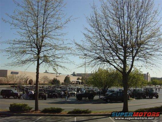 Parking lot meet
