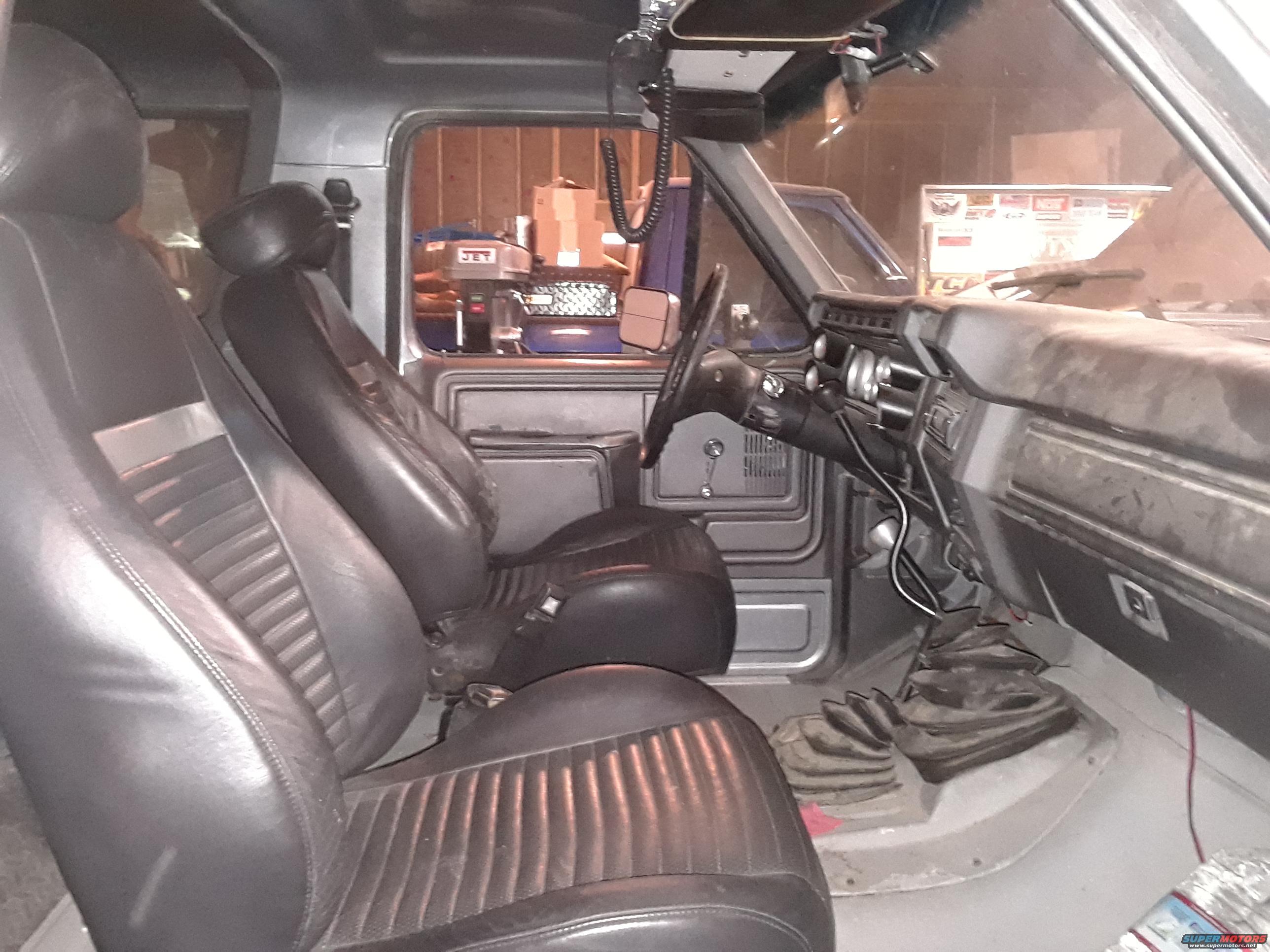 1985 Ford Bronco photo