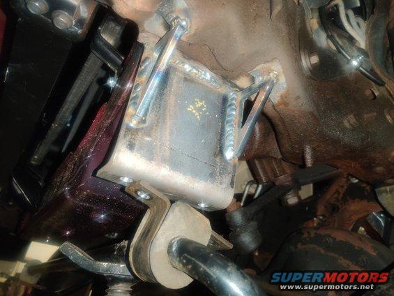 20200522 - Sway bar drop brackets are gussetted.