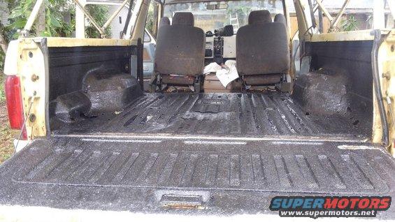 kimg0430.jpg Herculined the bed of the truck. defiantly had some rust holes, should have done earlier