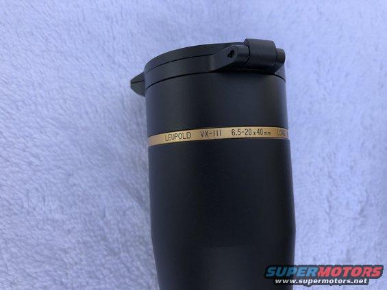 Black Leupold VX-III 6.5-20x40mm scope with gold band
