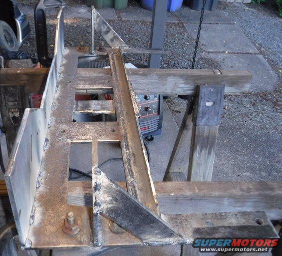 Side view.  Rear angled braces will be added at the ends of the front face.