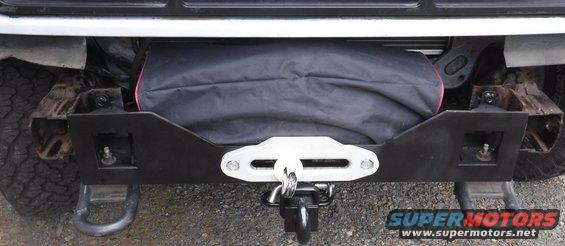 dscf2217--winch-plate-winch-installed.jpg Yay, the cover fits on now that the sheet metal tab is painstakingly bent back.