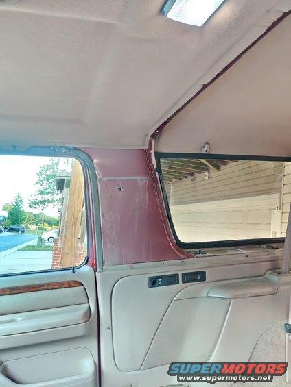 img_20200715_194901.jpg 20200715 - The B pillar looks like it has dirty water streaks from the seam.