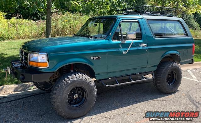 1996 Ford Bronco photo