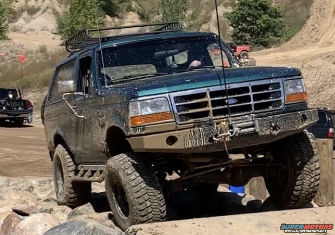 1996 Ford Bronco photo