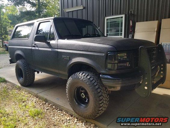 01rhf.jpg [url=https://www.gorhino.com/part-search/3315mb]GoRhino 3315MB StepGuard[/url] is not installed per the directions.