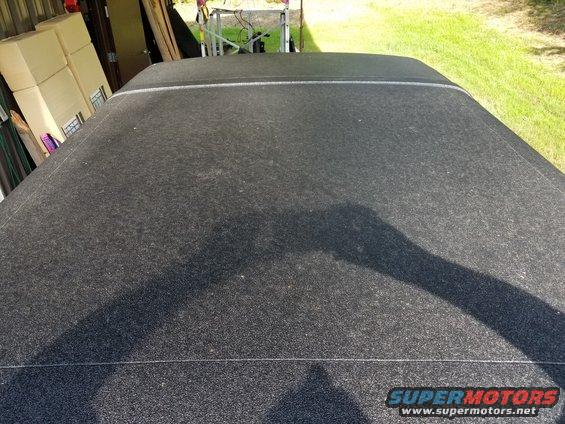 01roof.jpg It is possible to add a Ford roof rack, even though it was never offered from the factory on Broncos.

[url=https://www.supermotors.net/registry/media/72076][img]https://www.supermotors.net/getfile/72076/thumbnail/rack-ready.jpg[/img][/url]